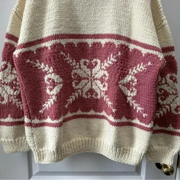 Hand Knit Fair Isle Sweater Chunky Oversized Crewneck Pullover Cream Pink Medium - Picture 6 of 16